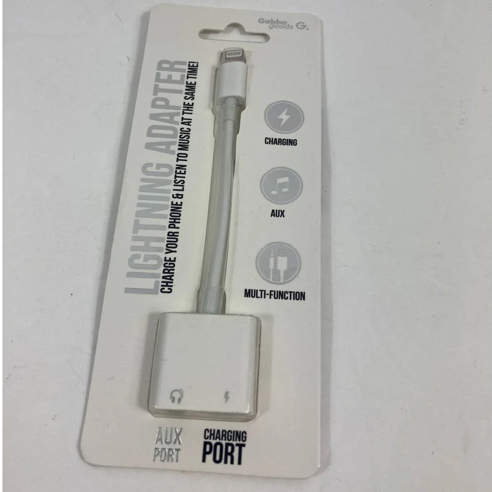 4/$25 NWT Gabba Goods Lighting Adapter Charging Aux Port
